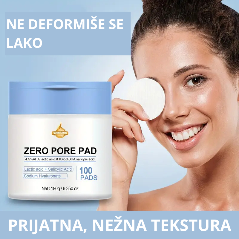 Devojka koristi tupfer Zero Pore Pad za negu lica