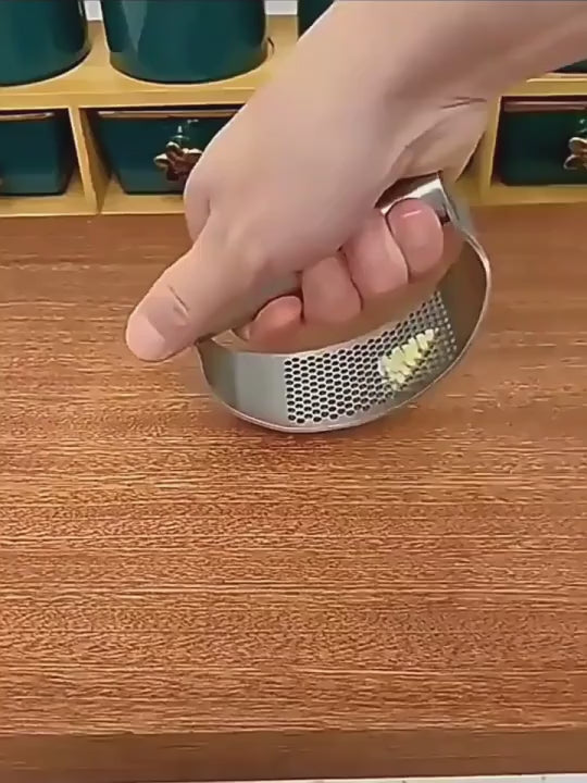 Seckalica za beli luk video