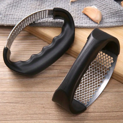 Seckalica za beli luk – Brže, čistije i bez muke